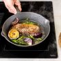 Patelnia żeliwna 24 cm Deluxe KitchenCraft - 4